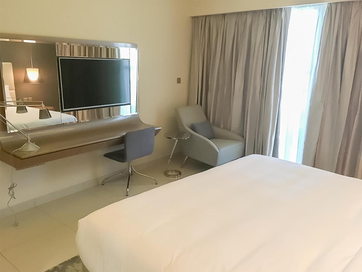 Apartment Cosmos Living 1 Bedroom Paramount Hotels Dubai