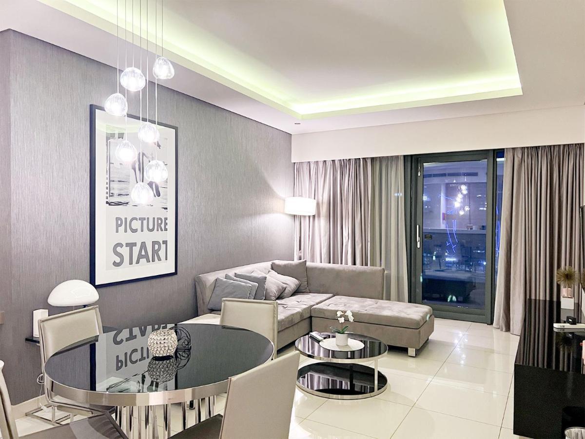 Apartment Cosmos Living 1 Bedroom Paramount Hotels Dubai
